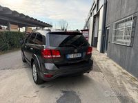 Usata Fiat Freemont Lounge 170 CV (125 kW) 2013 Grigio SUV