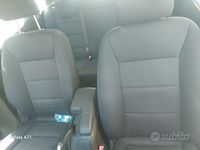 Usata Mercedes B200 140 CV (102 kW) 2006 Blu Monovolume