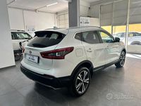 Usata Nissan Qashqai Tekna+ 131 CV (96 kW) 2018 Bianco SUV