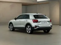 Nuova Audi Q2 S-Line 2026 Argento cavo metallizzato SUV