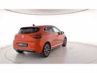 Usata Renault Clio Techno 145 CV (106 kW) 2023 Arancione Utilitaria