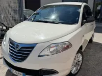 Usata Lancia Ypsilon Gold 69 CV (50 kW) 2013 Bianco Utilitaria