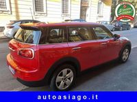 Usata Mini One Clubman Essential 102 CV (75 kW) 2020 Rosso Station wagon