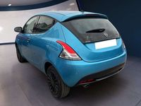 Usata Lancia Ypsilon Gold 70 CV (51 kW) 2020 Blu Utilitaria