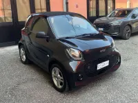 Usata Smart ForTwo Coupé Pure 41 kW (56 CV) 2021 Nero Utilitaria