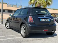 Usata Mini Cooper D 109 CV (80 kW) 2009 Nero Utilitaria