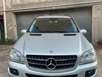 Usata Mercedes ML320 2006 Grigio SUV