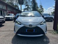Usata Toyota Yaris Lounge 111 CV (81 kW) 2019 Bianco Berlina