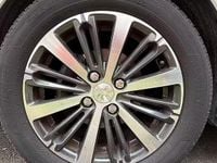 Usata Peugeot 208 Allure 110 CV (80 kW) 2016 Bianco Utilitaria