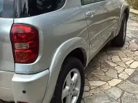 Usata Toyota RAV4 116 CV (85 kW) 2005 Grigio SUV