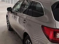 Usata Subaru Outback Style 150 CV (110 kW) 2015 Beige Station wagon