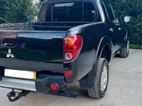Usata Mitsubishi L200 136 CV (100 kW) 2007 Nero Pick-up