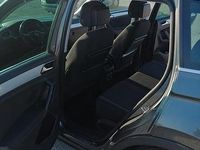 Usata VW Tiguan R-line 116 CV (85 kW) 2018 Grigio SUV