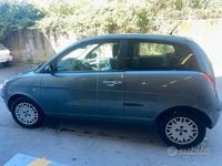 Usata Lancia Ypsilon 70 CV (51 kW) 2005 Grigio Utilitaria