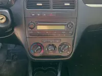 Usata Fiat Grande Punto Dynamic 75 CV (55 kW) 2007 Bianco Utilitaria
