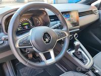 Usata Renault Clio V Business 91 CV (66 kW) 2022 Grigio Utilitaria