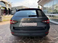 Usata Skoda Superb Style 150 CV (110 kW) 2019 Grigio Station wagon