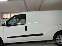 Usata Fiat Doblò 105 CV (77 kW) 2016 Bianco Monovolume