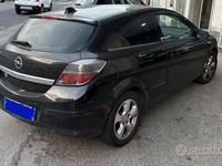 Occasion Opel Astra GTC 90 ch (66 kW) 2006 Noir Berline