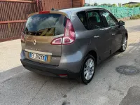 Usata Renault Scénic III Luxe 131 CV (96 kW) 2011 Grigio Monovolume