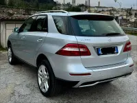 Usata Mercedes ML350 258 CV (189 kW) 2011 Argento SUV