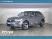 Usata VW Tiguan Life 131 CV (96 kW) 2022 Dolphin grey metallizzato SUV