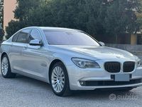 Usata BMW 730 333 CV (244 kW) 2010 Grigio Berlina