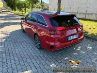 Usata Kia Ceed Sportswagon 136 CV (100 kW) 2023 Rosso Station wagon