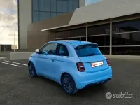 Usata Fiat 500e Opening Edition 86 kW (118 CV) 2020 Blu/azzurro Berlina