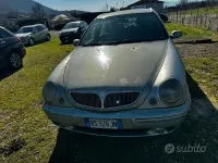 Usata Lancia Lybra 110 CV (80 kW) 2001 Grigio Station wagon