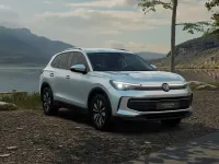 Nuova VW Tiguan Edition 204 CV (150 kW) 2026 Dolomite silver metallizzato SUV