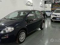 Usata Fiat Punto Street 95 CV (69 kW) 2018 Blu Berlina