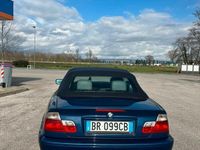 Usata BMW 318 Cabriolet 150 CV (110 kW) 2001 Blu Cabrio