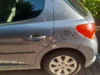 Usata Peugeot 207 75 CV (55 kW) 2006 Verde Utilitaria