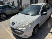 Usata Peugeot 206 60 CV (44 kW) 2009 Bianco Berlina