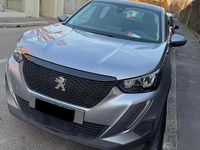 Usata Peugeot 2008 Active 131 CV (96 kW) 2020 Grigio SUV