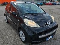 Usata Peugeot 107 68 CV (50 kW) 2009 Nero Utilitaria