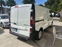 Usata Renault Trafic 120 CV (88 kW) 2015 Bianco Monovolume