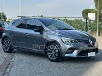 Usata Renault Clio Techno 91 CV (66 kW) 2023 Grigio Utilitaria