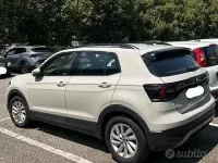 Usata VW T-Cross Style 110 CV (80 kW) 2023 Beige SUV