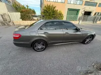 Usata Mercedes E220 Avantgarde 170 CV (125 kW) 2009 Marrone Berlina