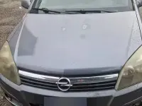 Usata Opel Astra 101 CV (74 kW) 2006 Nero Station wagon