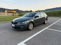 Usata Skoda Octavia Executive 116 CV (85 kW) 2018 Grigio quarzo metallizzato Station wagon
