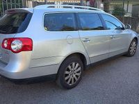 Usata VW Passat 140 CV (102 kW) 2010 Grigio Station wagon