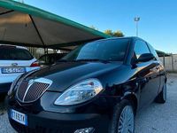 Usata Lancia Ypsilon 60 CV (44 kW) 2005 Nero Utilitaria