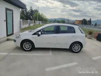 Usata Fiat Punto Evo 90 CV (66 kW) 2010 Bianco Utilitaria