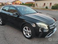 Usata Mercedes GLA180 122 CV (89 kW) 2020 Nero SUV