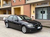 Usata BMW 320 177 CV (130 kW) 2008 Nero Berlina