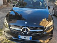Usata Mercedes A180 Premium 109 CV (80 kW) 2016 Nero Berlina