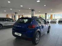 Usata Dacia Sandero Comfort 101 CV (74 kW) 2023 Blu/azzurro Berlina